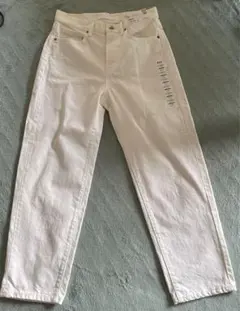 UNIQLO★スラウチテーパードアングルジーンズ