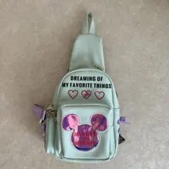 Item thumbnail for item 655b917a-4103-4cf1-8d2f-f32115e8e36a