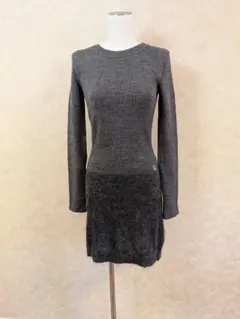 美品　Armani Jeans ニットワンピース グレー　ひざ丈