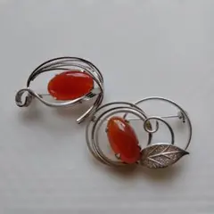 Item thumbnail for item 4aa01798-2057-474f-989a-9c8ec6a4fad3