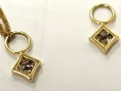 ＧＳＴＶＫ１８ＹＧブラウンダイヤチャーム