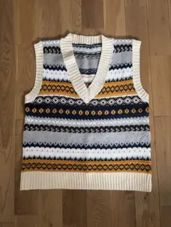 幾何学模様 ニットベスト Vネック