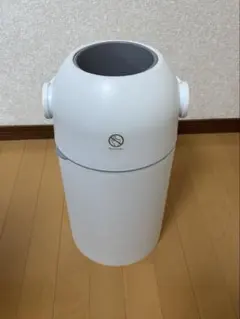 Item thumbnail for item 8c24a9ca-9230-4f08-bc4e-687c5bd75ebb