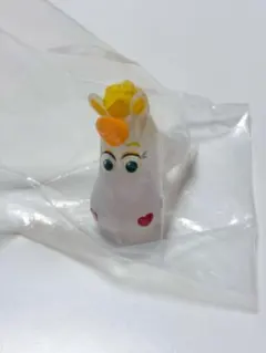 ピクサーキャラクター ファッションリング ロイヤルクリア バター・カップ