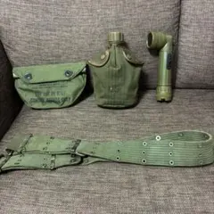 WWII 1945年製 米軍実物 M1910 水筒ピストルベルト ポーチ セット WWII 1945年製 米軍実物 M1910 水筒ピストルベルト ポーチ セット