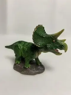 トリケラトプス模型 緑色