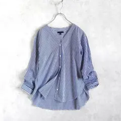 美品■ICB コットン100% Vネック ストライプシャツ 切替デザイン 青