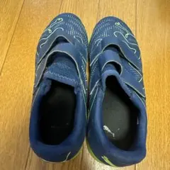 Puma フットサルシューズ ネイビー/イエロー　21.5cm