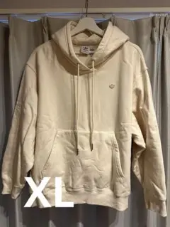 adidas パーカー
