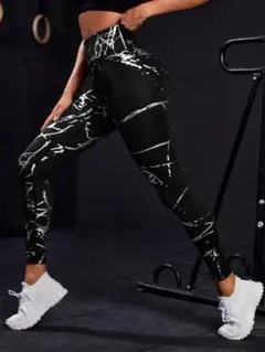 SS90 SHEIN 黒 シルバー柄 レギンス スパッツ ヨガ スポーツ ジムのサムネイル