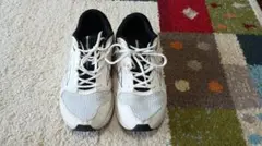 Mizuno ランニングシューズ ホワイト/ブラック