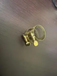 バリトンサックス用リガチャーのサムネイル