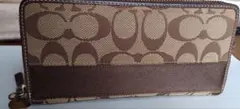 COACHシグネチャーラウンドファスナー長財布　ブランド