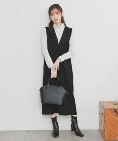 ハニーズ GLACIER lusso Ｖネックジャンスカ Sサイズ ブラック