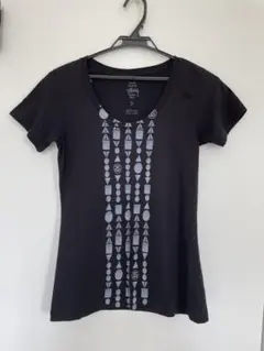 ステューシー　レディース　Tシャツ　黒のサムネイル