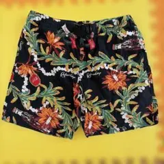 WILDTHINGS コカコーラ フローラルショートパンツのサムネイル