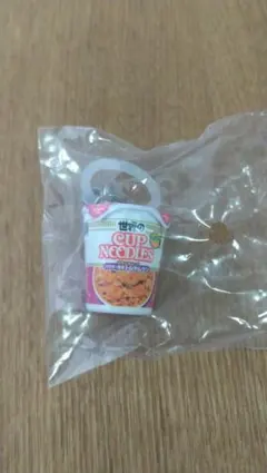 NISSIN カップヌードル　カップヌードル　めじるしアクセサリー　トムヤムクン