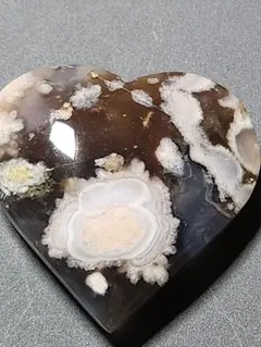 天然石】虹の綺麗な シトリン ハートの置物 - メルカリ