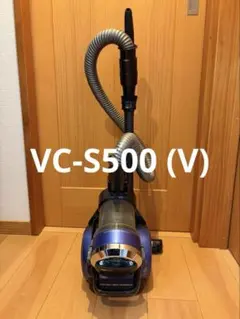 東芝 2013年 トルネオ 強力 サイクロン式掃除機 VC-J2000Z 金黒灰 東芝 2013年 トルネオ 強力 サイクロン式掃除機 VC-J2000Z 金黒灰
