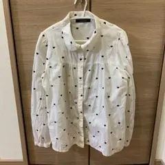 PAGEBOY ページボーイ　ホワイトハートドット柄長袖シャツ　ブラウスのサムネイル