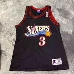 ヴィンテージ　Champion NBA 76ers IVERSON ユニフォームのサムネイル