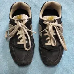 New Balance 373 ブラック/ホワイト スニーカー