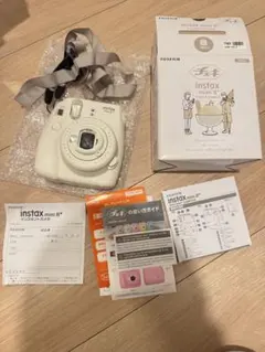 FUJIFILM instax mini 8+ バニラ