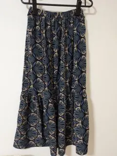 フレアロングスカート 青とベージュ花柄