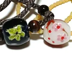 値下げ不可　美品　とんぼ玉　トンボ玉　ネックレス　シルク紐　天然石　2本