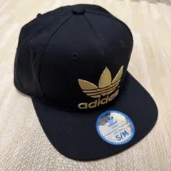 adidasオリジナルス　帽子　キャップのサムネイル