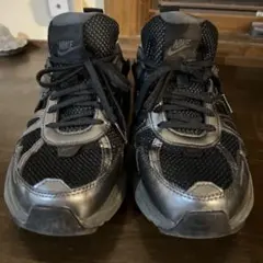 NIKE ナイキ V2K RUN 26cm