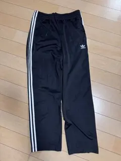 adidas トラックパンツのサムネイル