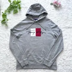 美品・XL✨TOMMY HILFIGER　トミーヒルフィガー　パーカー