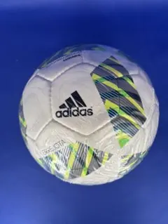 2026年最新】サッカーボールの人気アイテム - メルカリ