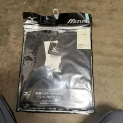 野球アンダーシャツブラック１５０サイズ