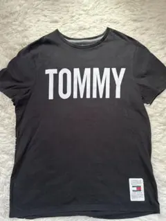 Tommy Hilfiger ブラック Tシャツ　ユニセックス