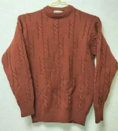 バーガンディ ウール セーター