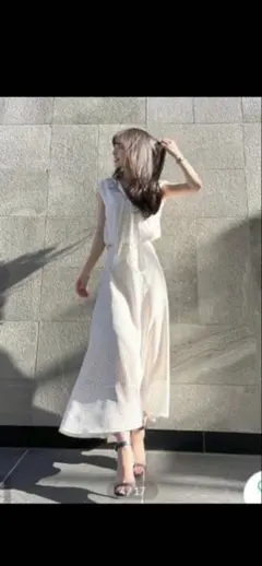 anuaans ボウタイ付きブラウスのみ