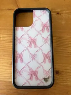 Wildflower iPhone 15 ケース バレエシューズ柄