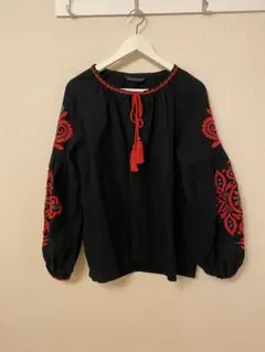 zara 刺繍　チュニック