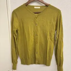 BEAMS 長袖カーディガン オリーブグリーン