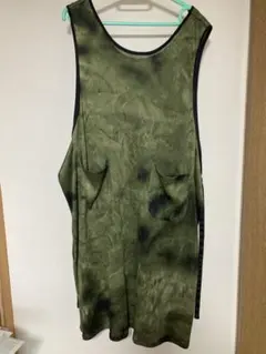 オリーブ　グリーン タイダイ柄 ノースリーブ　ロングワンピース