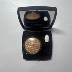 CHANEL オンブル プルミエール プードゥル 925 オー アンティークのサムネイル