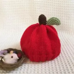 りんごのニット帽