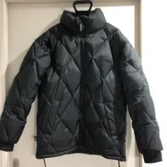 ファーストダウン キルティング ダウンジャケット ワンポイントロゴ