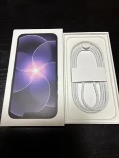 iPhone17e 空箱＆充電ケーブル　※本体はありません
