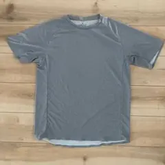 MUJI 無印 グレー Mサイズ ポリエステル Tシャツのサムネイル