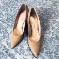 かねまつ ピンクベージュ パンプス