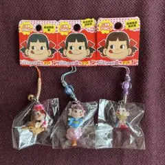 ご当地ぺこちゃん　ぽこちゃん　キーホルダー　ストラップ　25個セット 2026年最新】ペコちゃんご当地ストラップの人気アイテム - メルカリ