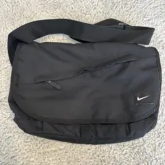2026年最新】NIKE メンズ メッセンジャーバッグの人気アイテム - メルカリ